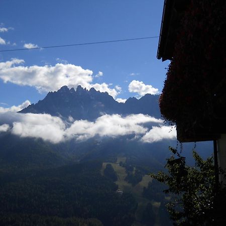 Bauernhof Zwiglhof Villa San Candido Bagian luar foto