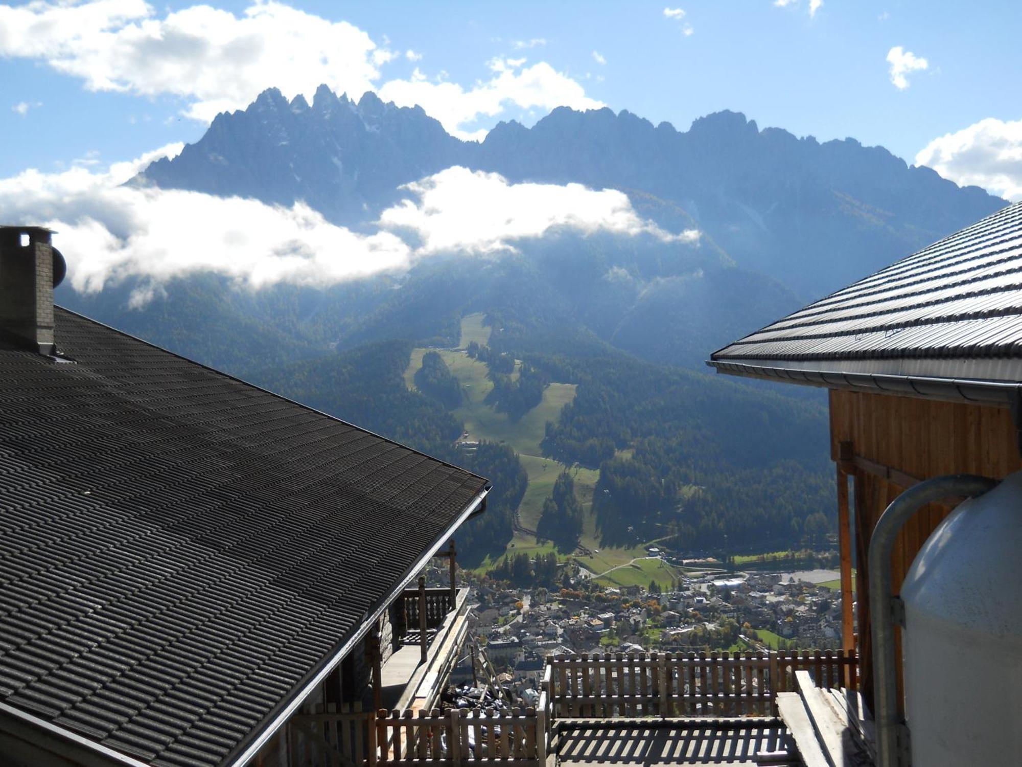 Bauernhof Zwiglhof Villa San Candido Bagian luar foto
